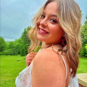 Meet your Posher, Teagan